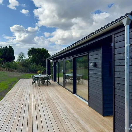 Newly Built 200 M From In Mols Semesterbostad *